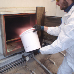 Poudre fluorescente pour test d'étanchéité filtre à manche - FLUODUST PINK