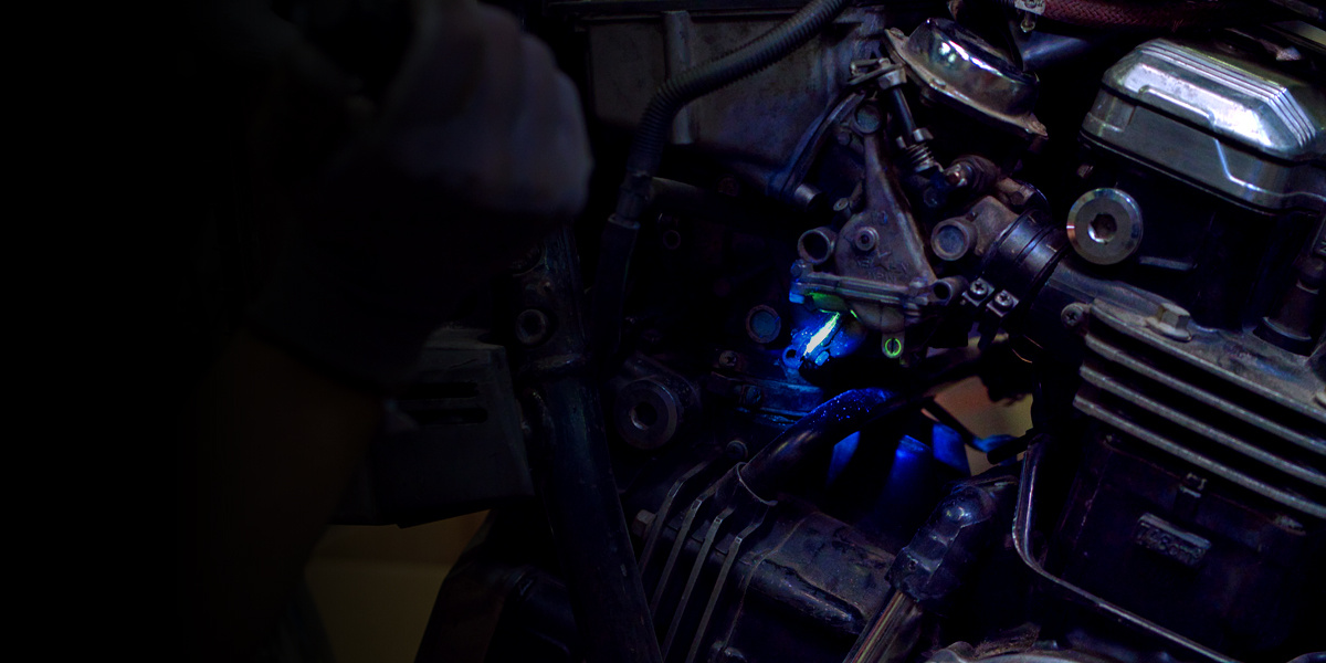 Traceur UV pour huiles et carburants