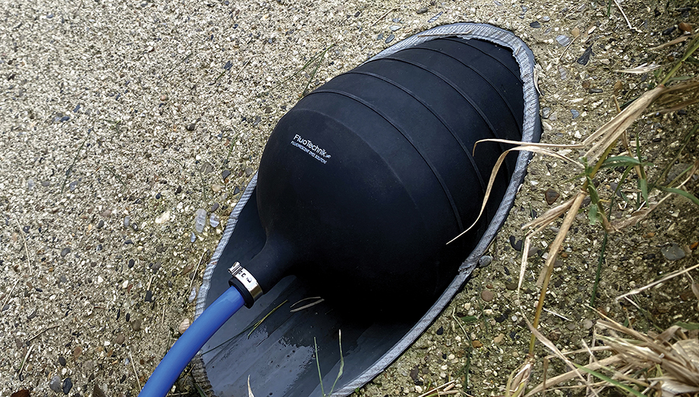 Aufblasbare Absperrballons Fluotechnik