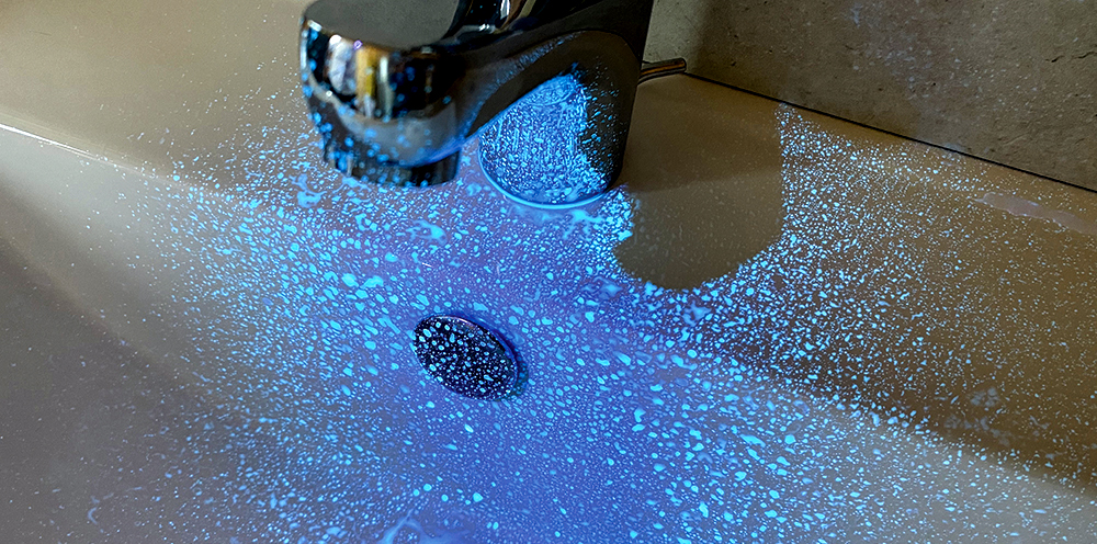 Spray azul UV Prueba no destructiva de fugas Fluotechnik